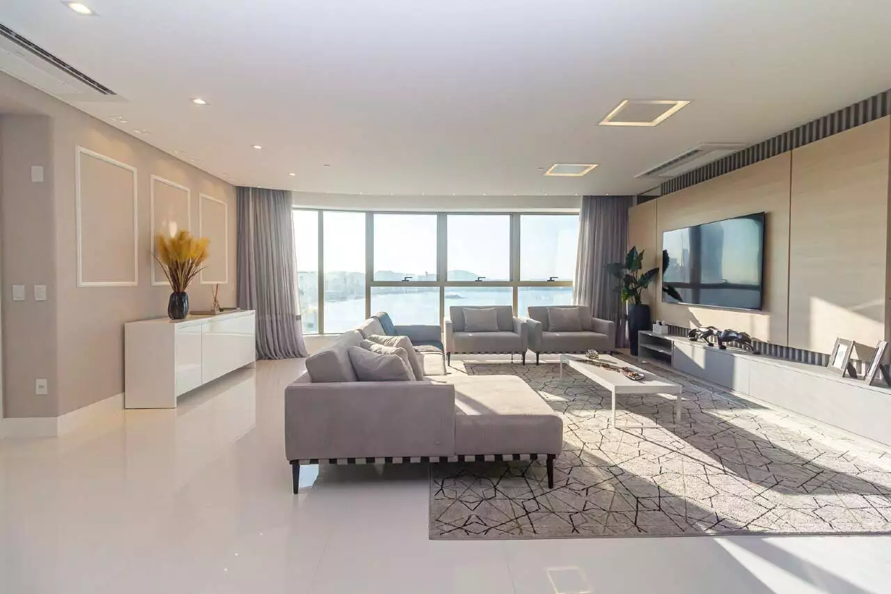 Apartamento à venda no Yachthouse by Pininfarina, Balneário Camboriú