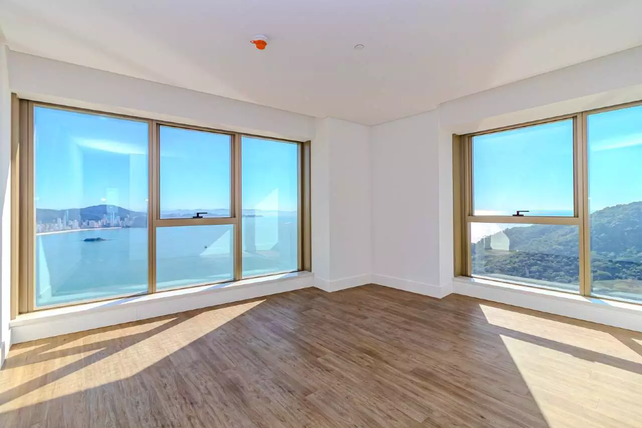 Apartamento à venda no Yachthouse by Pininfarina, Balneário Camboriú
