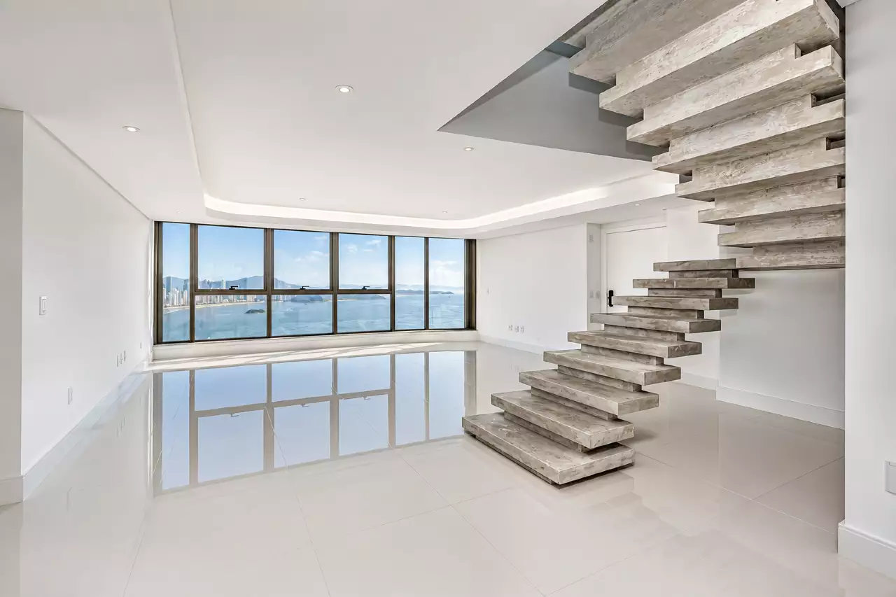Apartamento à venda no Yachthouse by Pininfarina, Balneário Camboriú